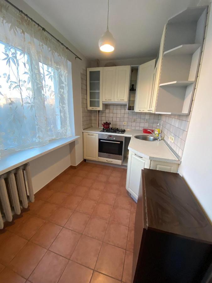 Apartment Next To Metro Station Pechersk Kyiv Exterior foto